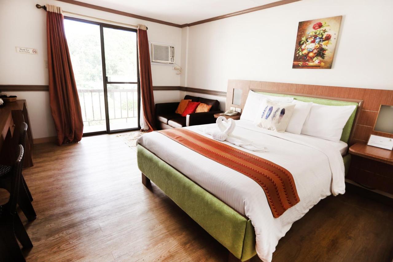 Aerostop Hotel & Restaurant Plaridel  Luaran gambar