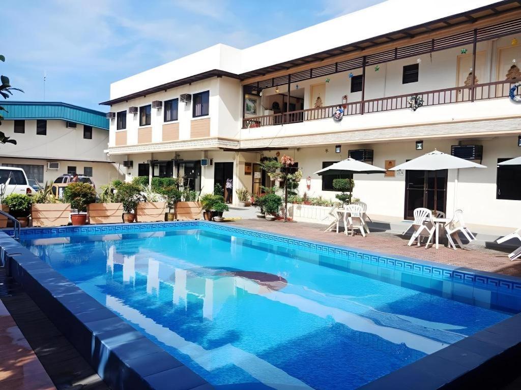 Aerostop Hotel & Restaurant Plaridel  Luaran gambar