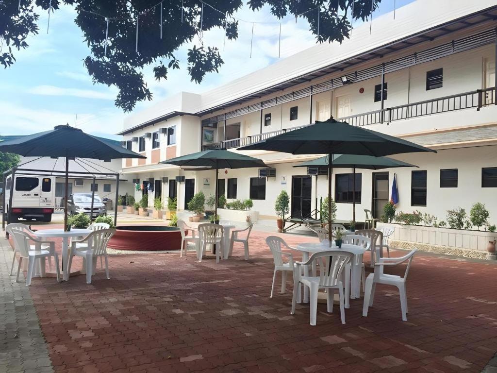 Aerostop Hotel & Restaurant Plaridel  Luaran gambar