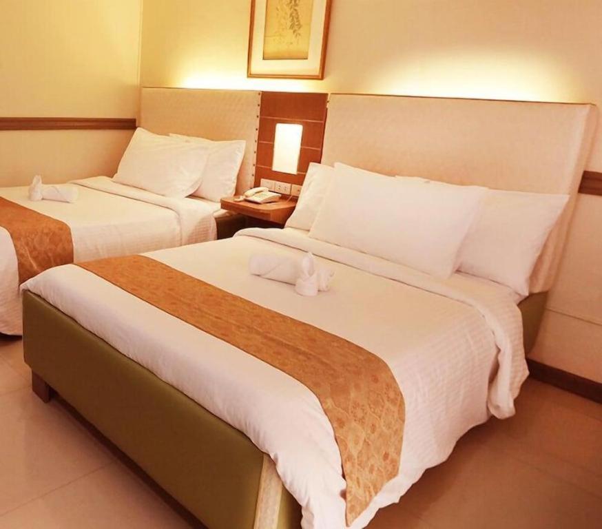 Aerostop Hotel & Restaurant Plaridel  Luaran gambar